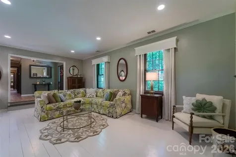 77 Oakwood Lane Sylva NC 28779
