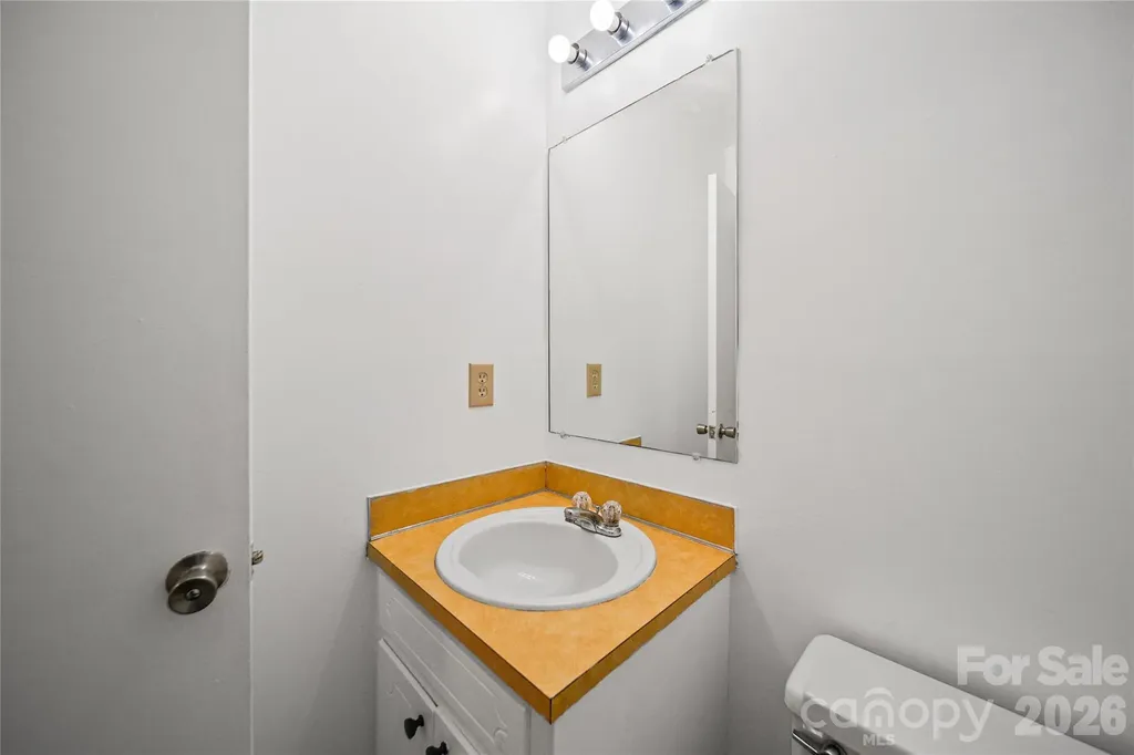 6126 Eagle Peak Drive Charlotte NC 28214
