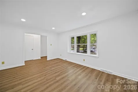 6126 Eagle Peak Drive Charlotte NC 28214