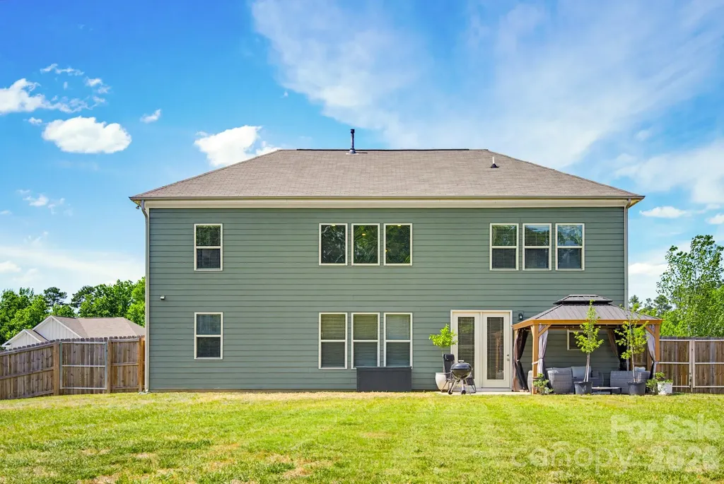 840 Oak Manor Drive SE Concord NC 28025