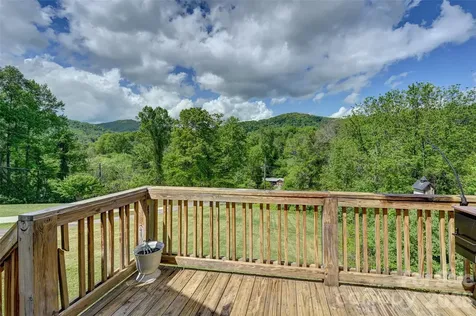 371 Starnes Cove Road Candler NC 28715