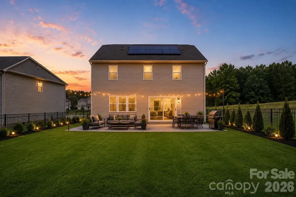 2022 Napa Valley Drive Waxhaw NC 28173
