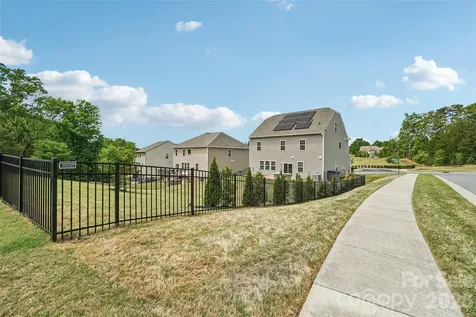 2022 Napa Valley Drive Waxhaw NC 28173