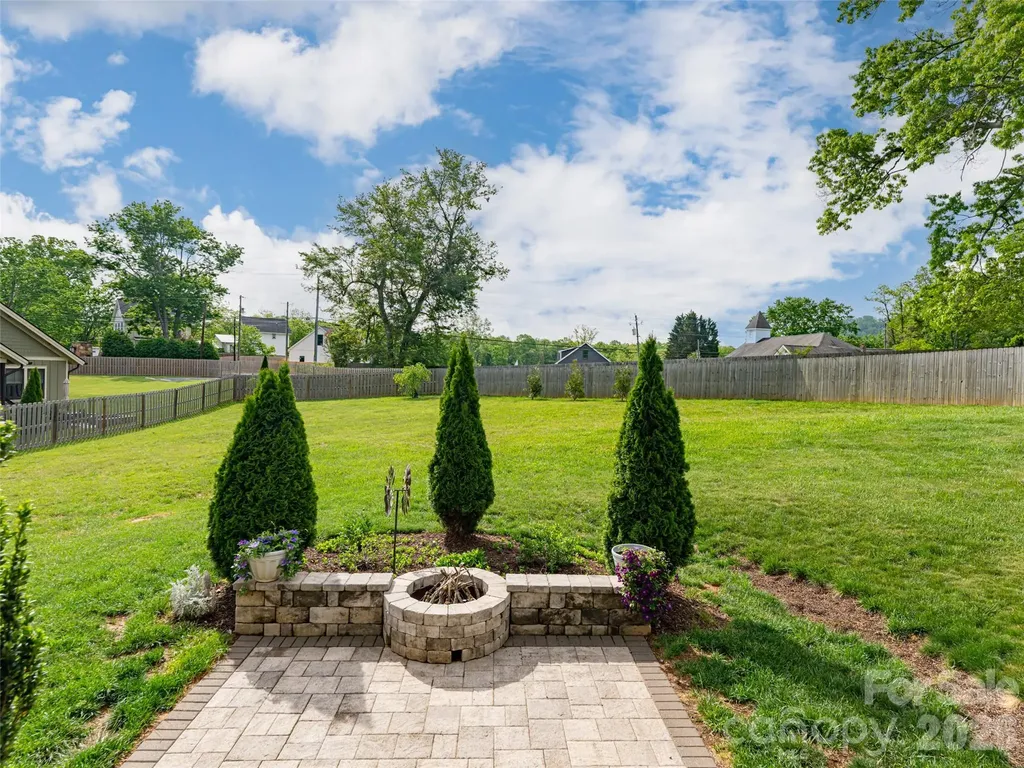 10 Starwood Valley Trail Arden NC 28704