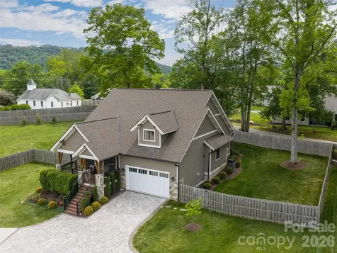 10 Starwood Valley Trail Arden NC 28704