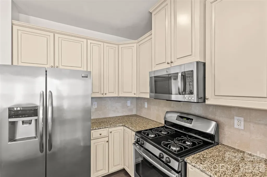 2435 Alyssa Lane Charlotte NC 28208