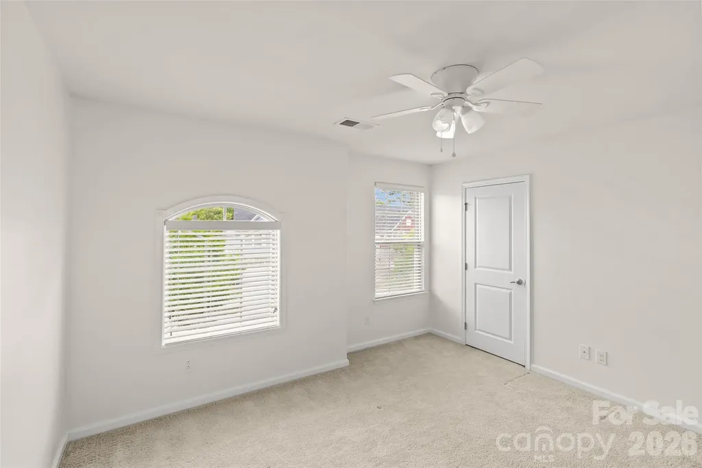 2435 Alyssa Lane Charlotte NC 28208