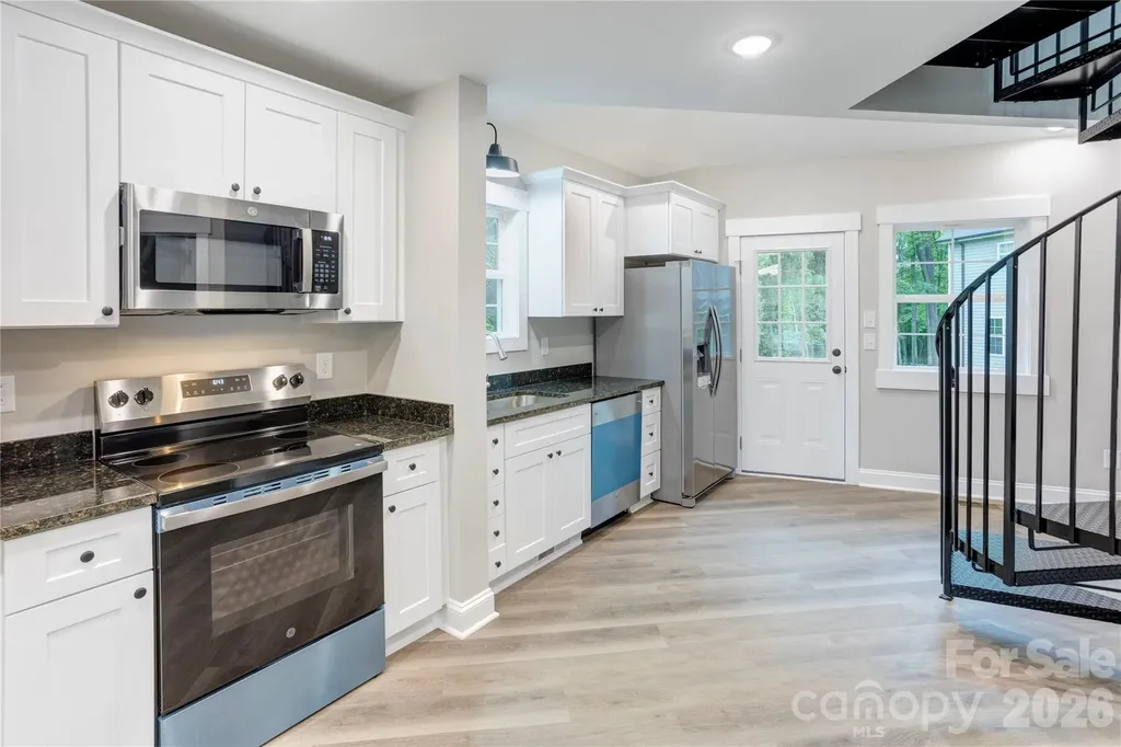 271 Stewart Street NW Concord NC 28027