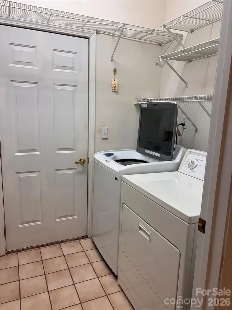 39 Tisha Lane Hendersonville NC 28739