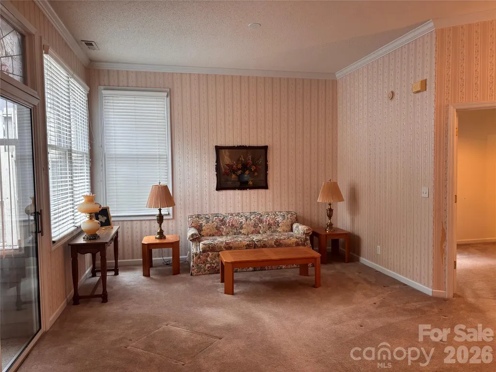 39 Tisha Lane Hendersonville NC 28739