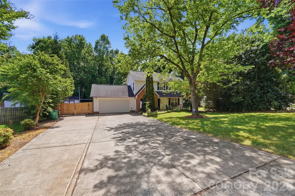 5226 Rockwood Road Charlotte NC 28216