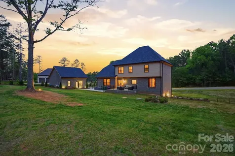 8508 Max Meadows Drive Charlotte NC 28227