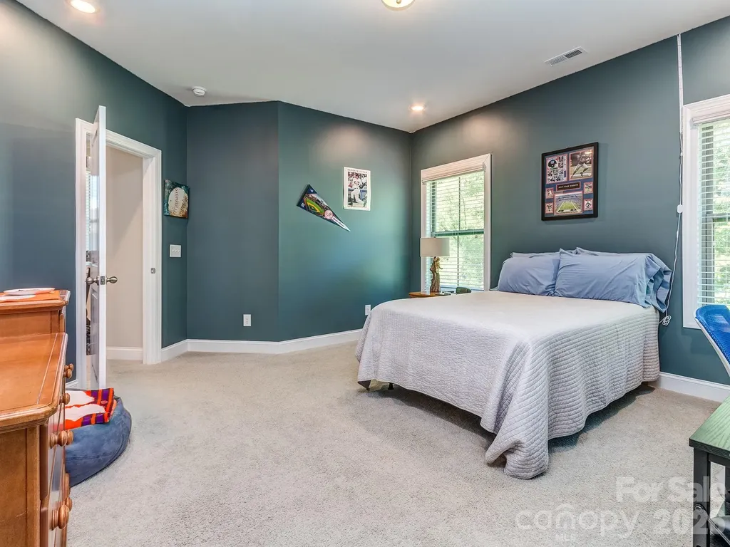 121 Enclave Boulevard Matthews NC 28104