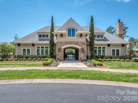 121 Enclave Boulevard Matthews NC 28104