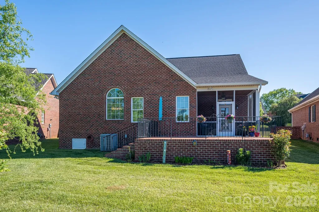 141 Spring Forest Drive Shelby NC 28152