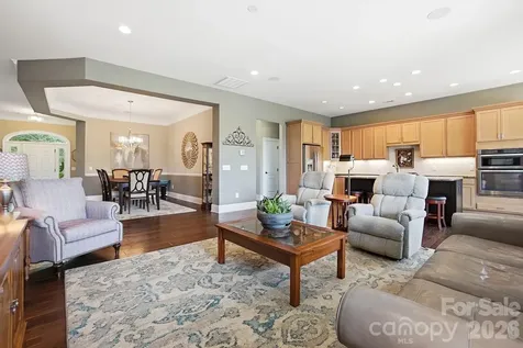 15519 Lake Ridge Road Charlotte NC 28278