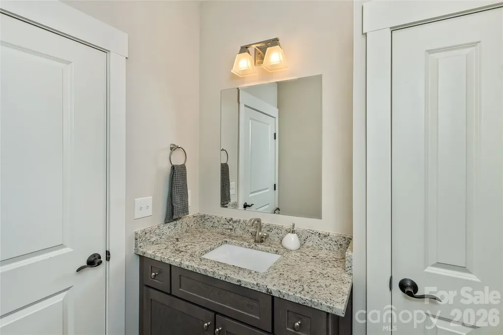 96 Copper Valley Lane Hendersonville NC 28739