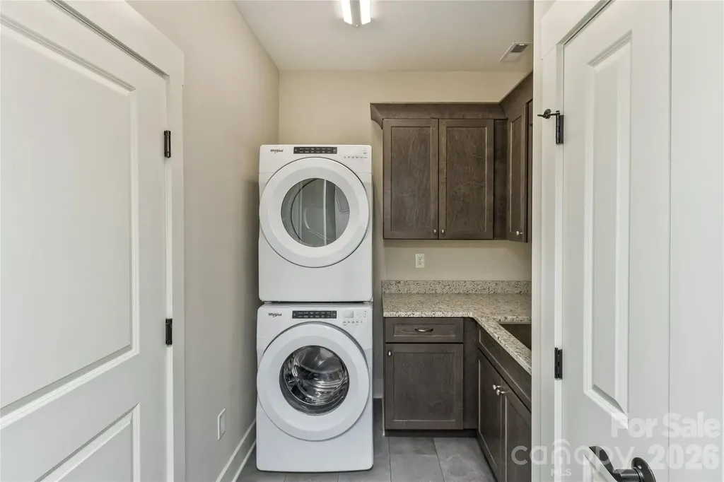 96 Copper Valley Lane Hendersonville NC 28739