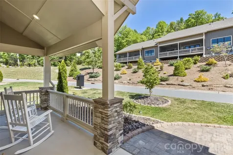 96 Copper Valley Lane Hendersonville NC 28739