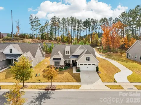 1328 Dali Boulevard Mount Holly NC 28120