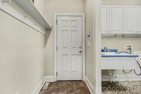 621 Crystal Bay Drive Denton NC 27239