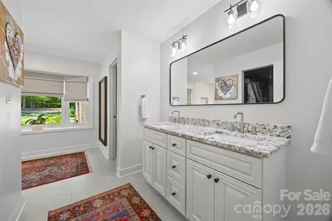 517 Raintree Drive Matthews NC 28104