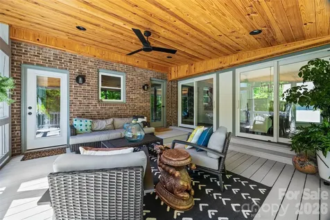517 Raintree Drive Matthews NC 28104