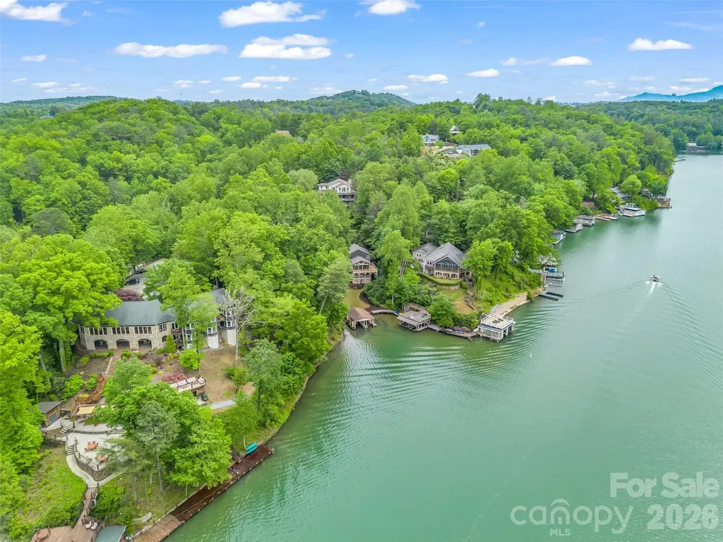 104 Lakeridge Road Lake Lure NC 28746