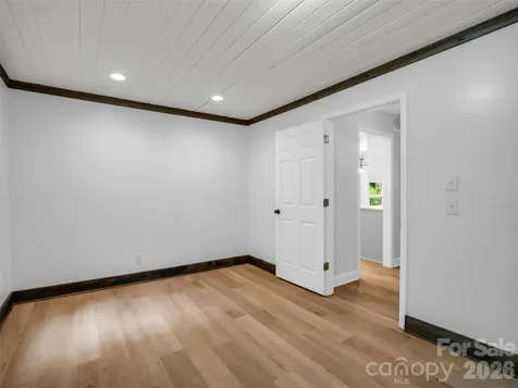104 Lakeridge Road Lake Lure NC 28746
