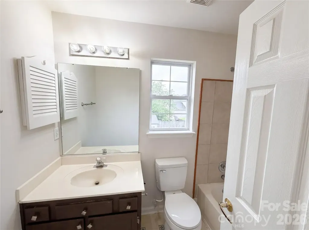 4975 Bentridge Drive NW Concord NC 28027