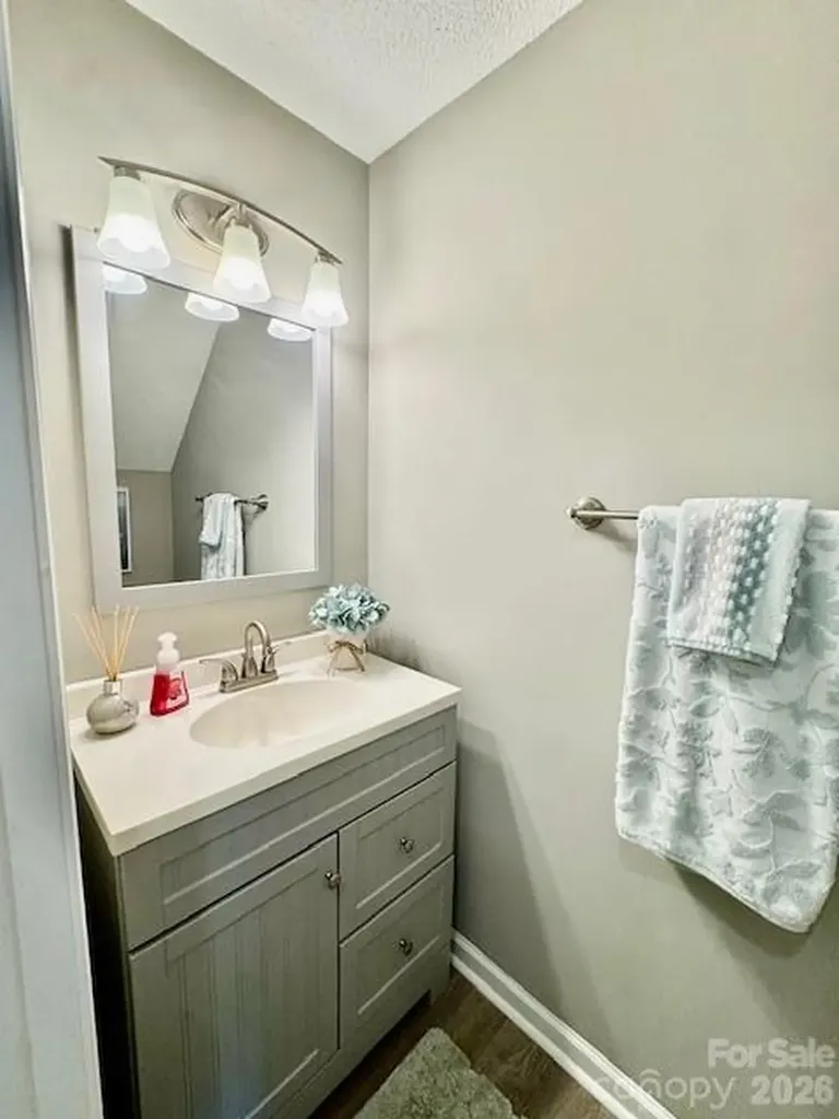 3261 White Oak Court Claremont NC 28610