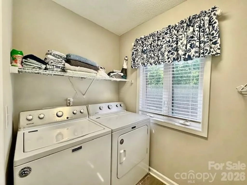 3261 White Oak Court Claremont NC 28610