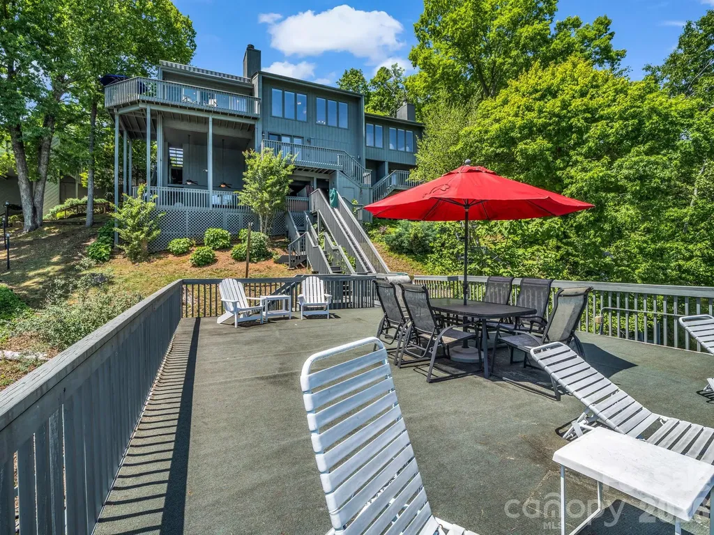 176 Quail Cove Road Lake Lure NC 28746