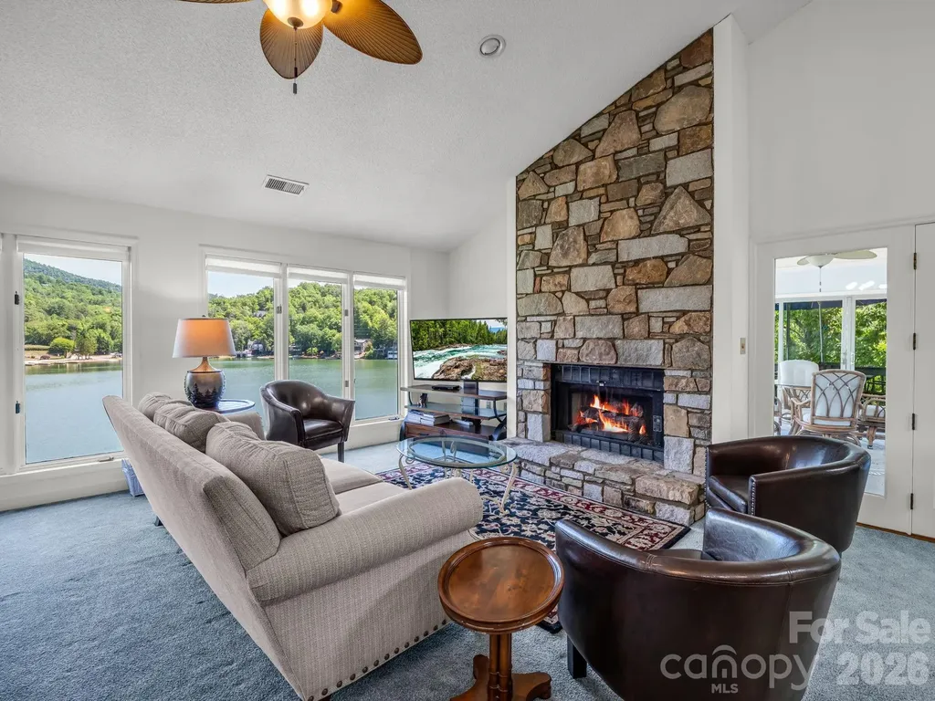 176 Quail Cove Road Lake Lure NC 28746