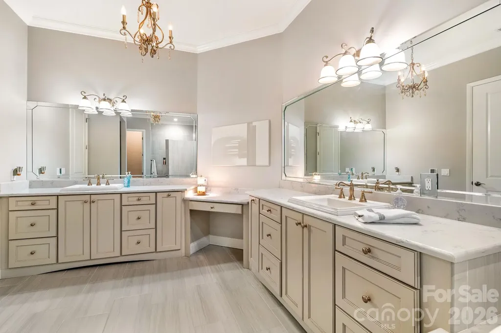 1206 Delaney Drive Matthews NC 28104