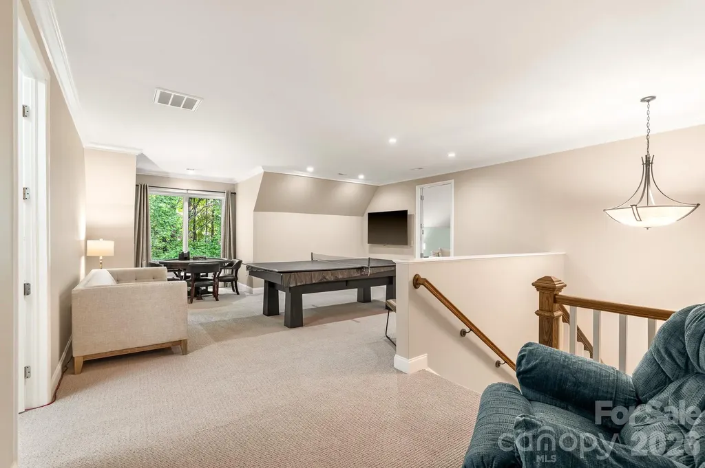 1206 Delaney Drive Matthews NC 28104