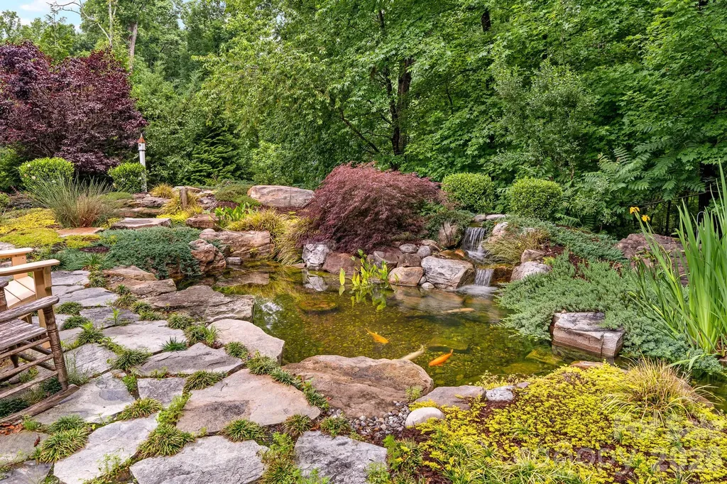 1206 Delaney Drive Matthews NC 28104