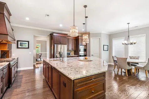 1206 Delaney Drive Matthews NC 28104
