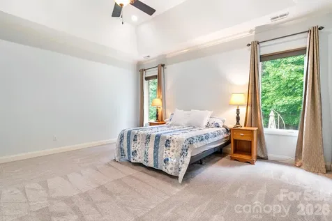 1206 Delaney Drive Matthews NC 28104
