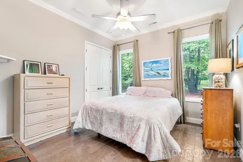 1206 Delaney Drive Matthews NC 28104