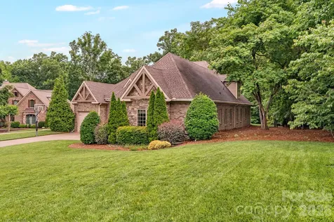 1206 Delaney Drive Matthews NC 28104