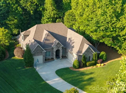 1206 Delaney Drive Matthews NC 28104