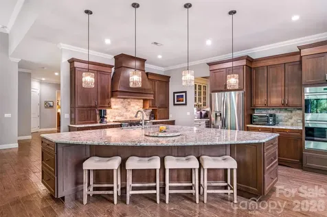 1206 Delaney Drive Matthews NC 28104