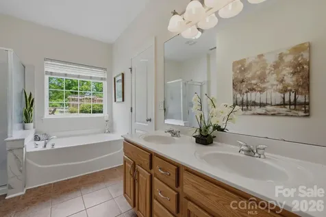 2721 Liberty Hall Court Waxhaw NC 28173
