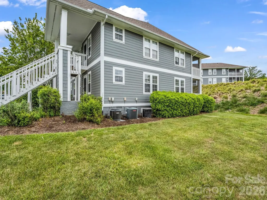 3005 Sagamore Lane Asheville NC 28806