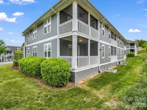 3005 Sagamore Lane Asheville NC 28806