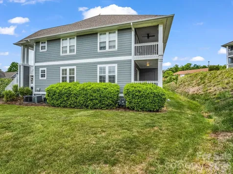 3005 Sagamore Lane Asheville NC 28806