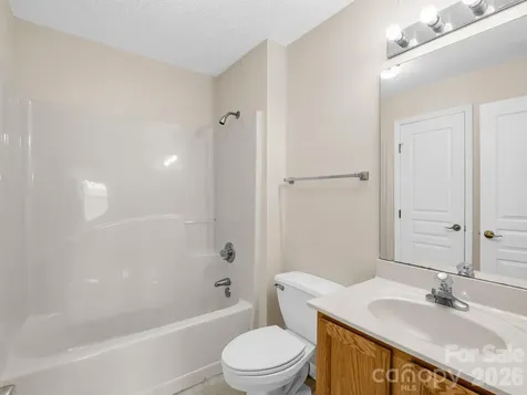 3005 Sagamore Lane Asheville NC 28806