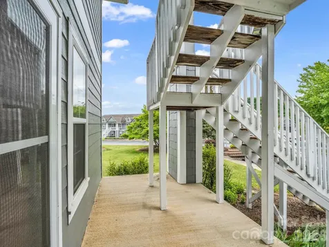 3005 Sagamore Lane Asheville NC 28806
