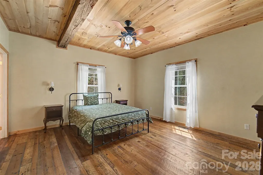 138 Hubbell Lane Robbinsville NC 28771